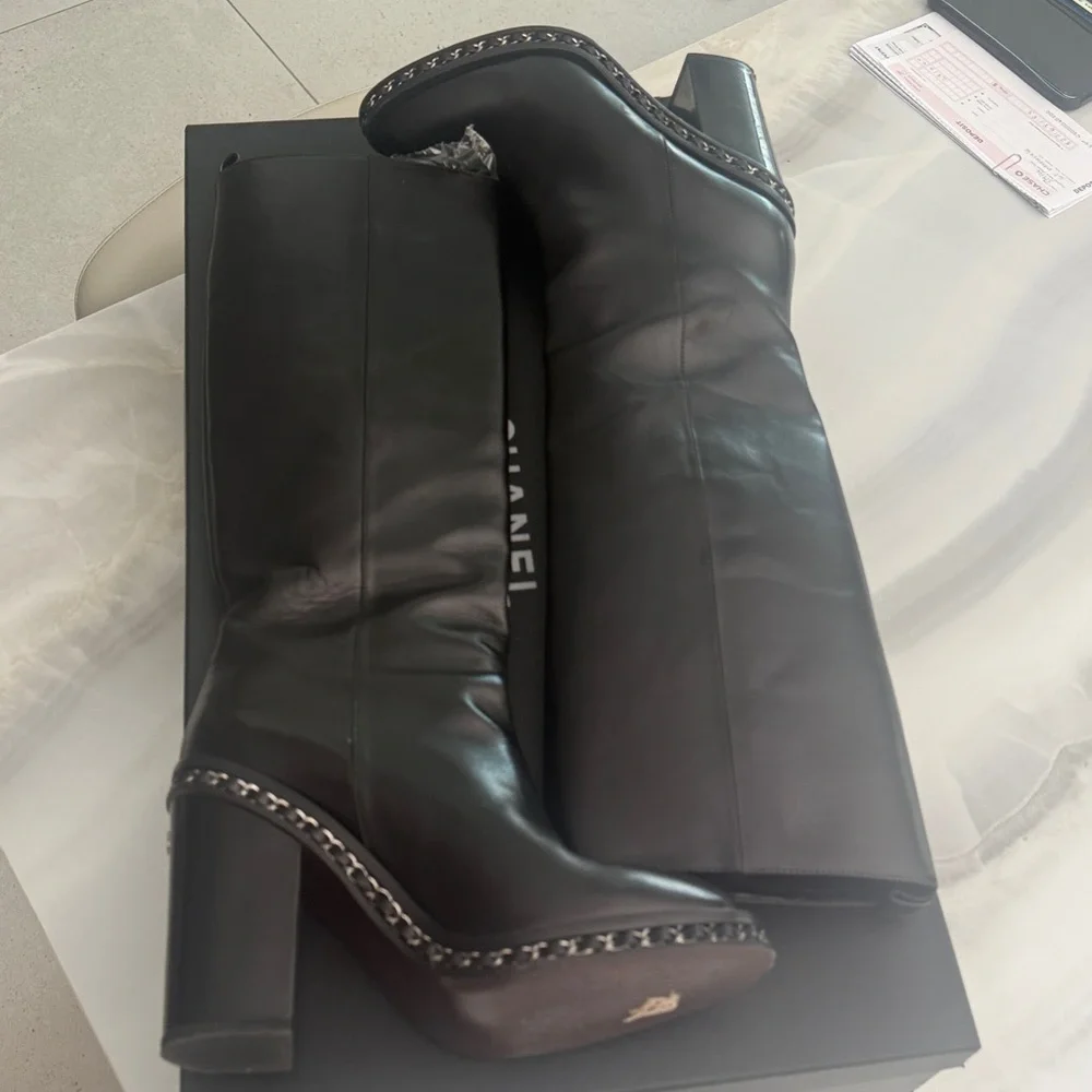 CHANEL Black Leather Knee Boots with Chain Trim - Picture 7 of 8